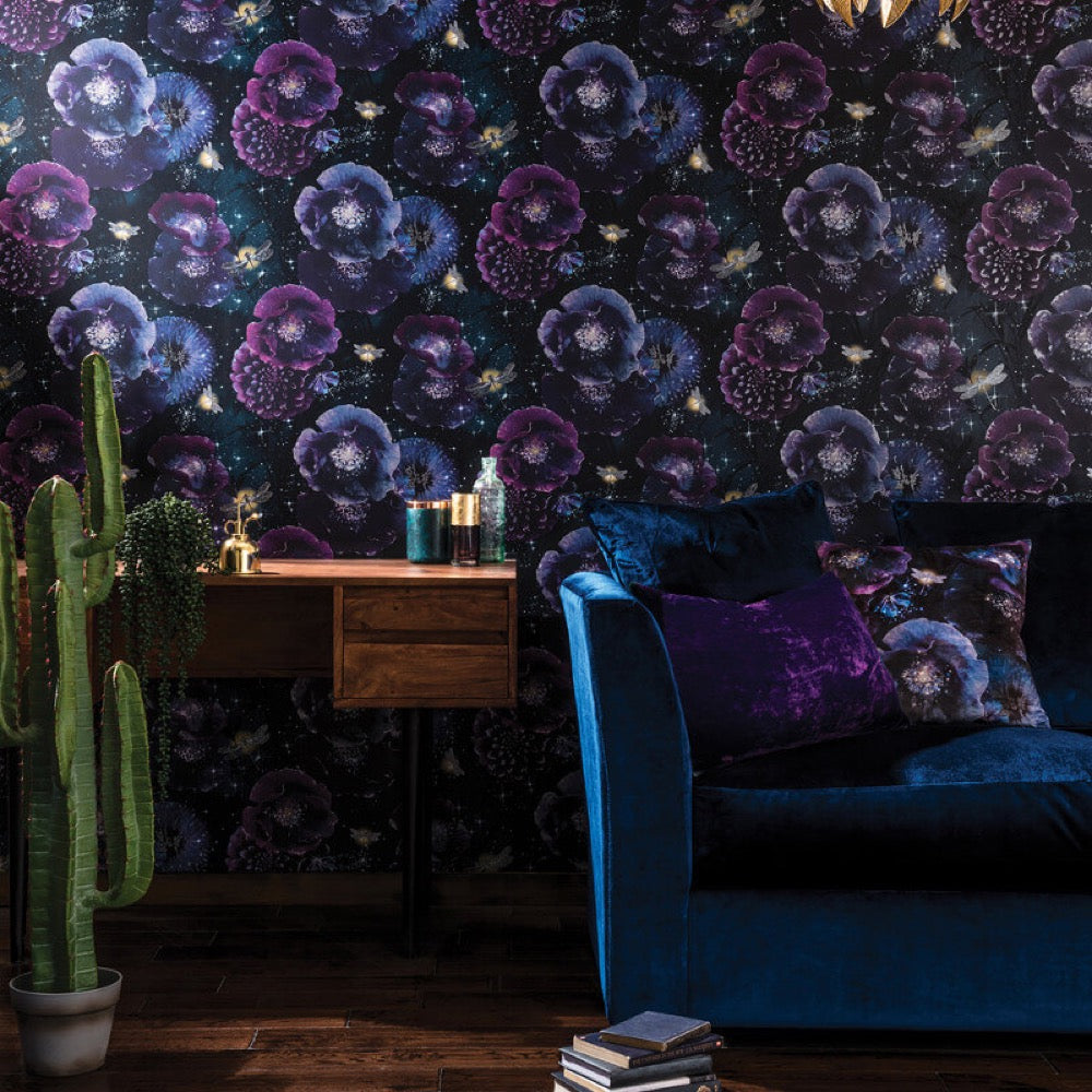 w69299301a Stunning deep purple feature floral with gorgeous glitter detail.