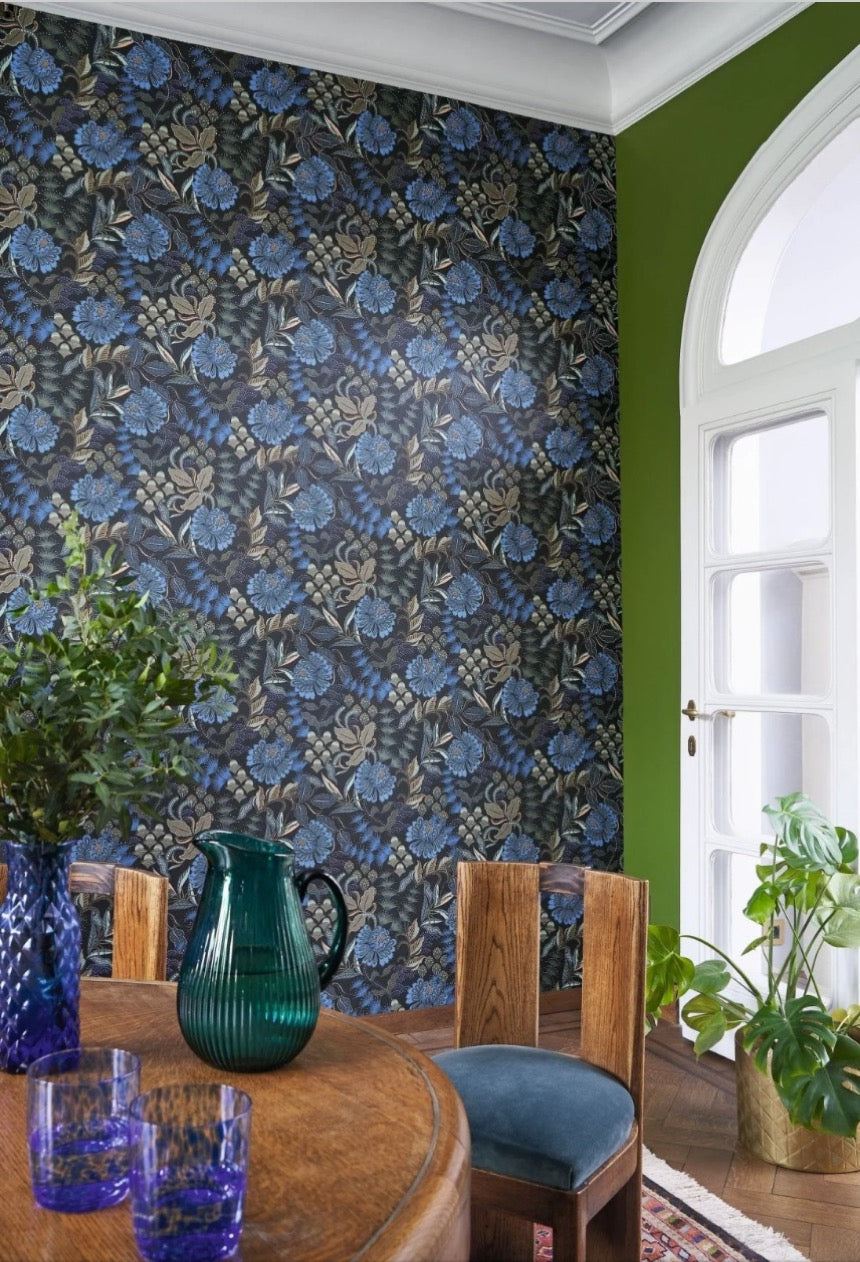 ND89286312cd Gorgeous ochre vintage floral with beautiful leaves on paste the wall designer wallpaper.