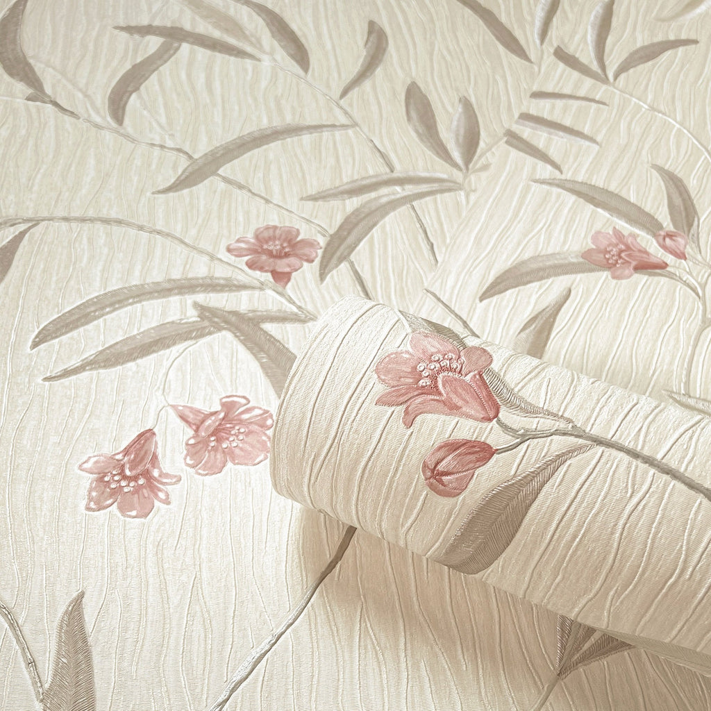 vhgb4131132b Beautiful deep engraved vinyl with a stunning floral trail. Supreme quality heavy weight textured vinyl.