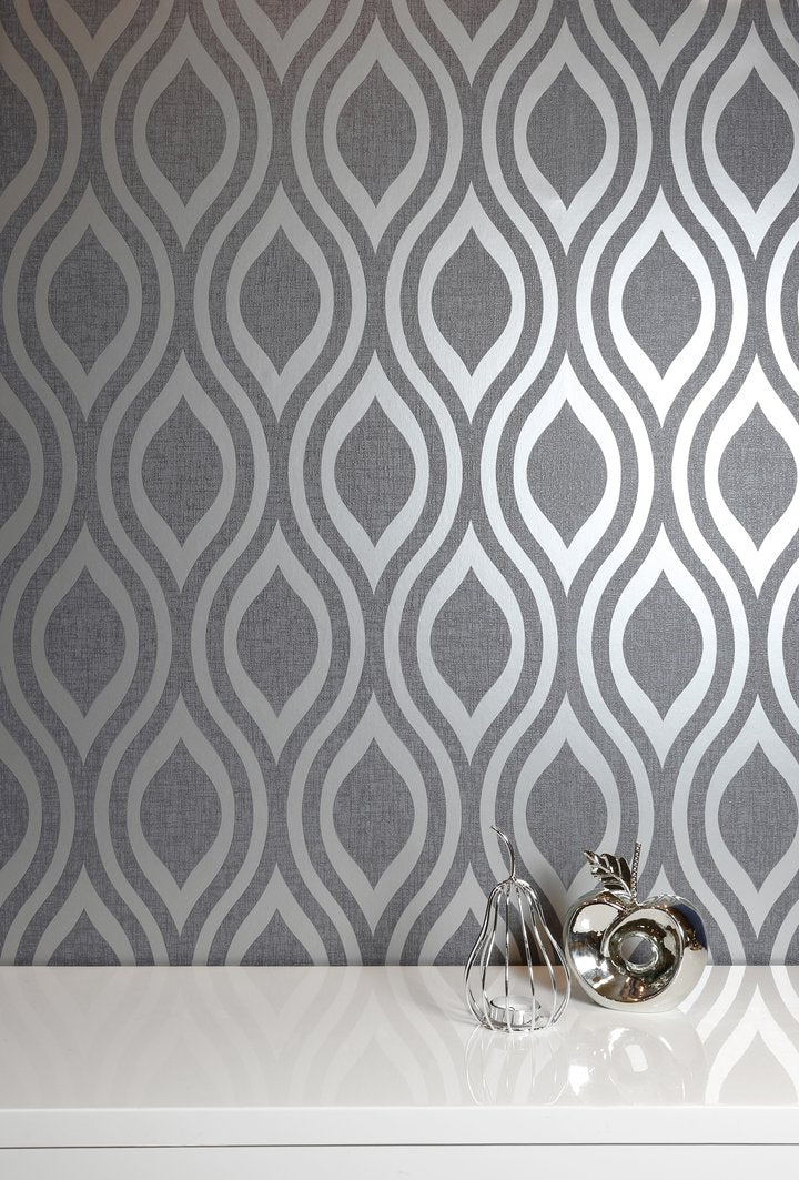 sa30000216a Self adhesive "peel & stick" wallpaper. Stylish ogee geometric design in gunmetal grey and silver. Perfect for DIY and up-cycling projects. 6m long rolls.